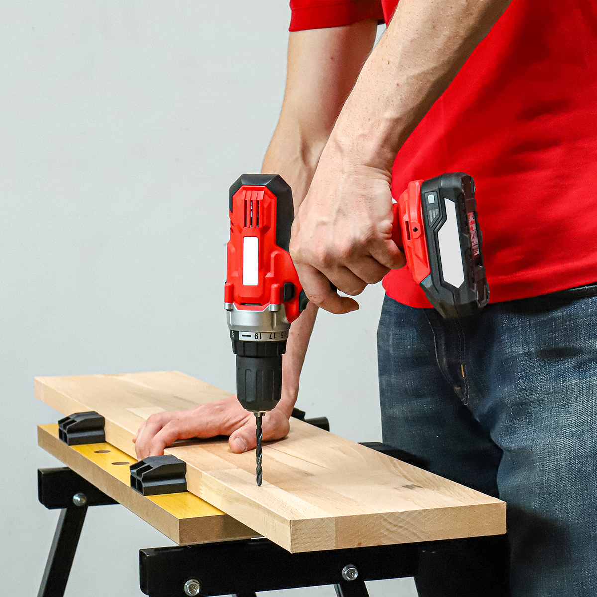 20V Li-Ion cordless drill/driver including 2 batteries