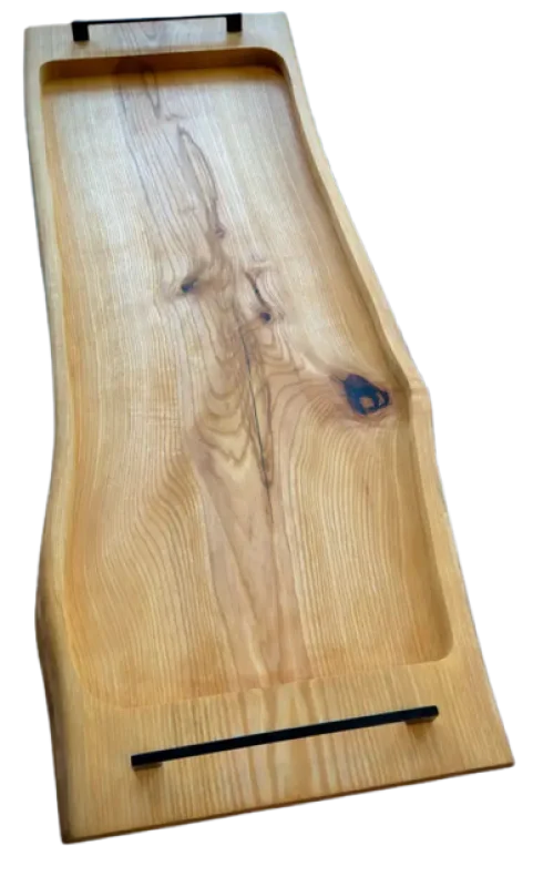 Natürliches Holzservierbrett mit Live Edge Design für BBQ Battleground kaufen