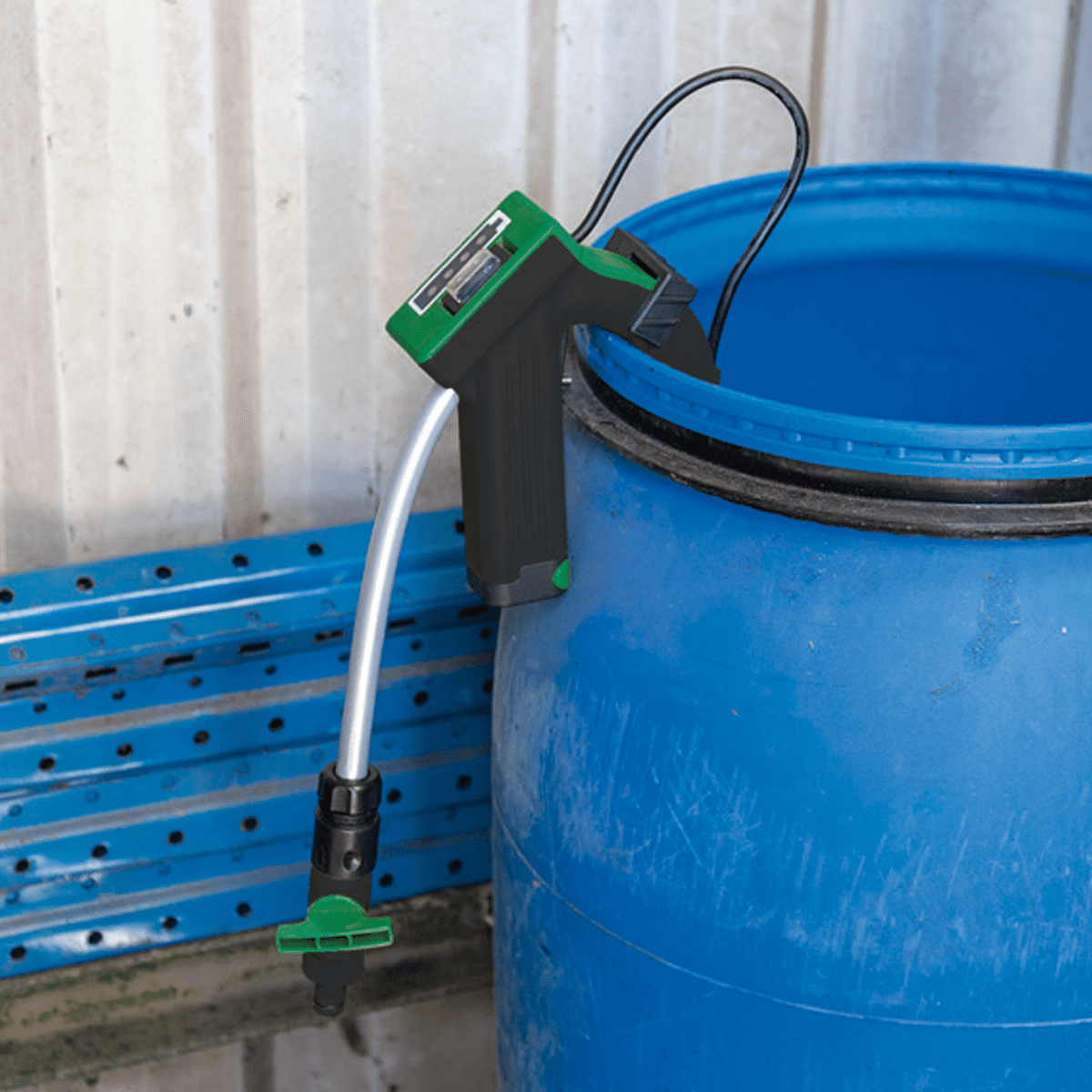 Multibrand Repacked Li - Ion Akku - Regenfasspumpe 12 V