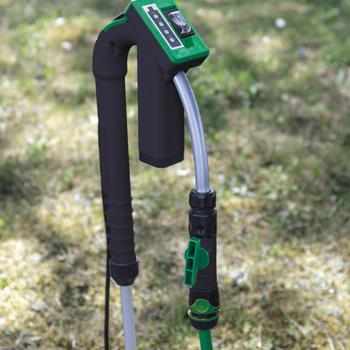 Multibrand Repacked Li - Ion Akku - Regenfasspumpe 12 V + 2 Akkus