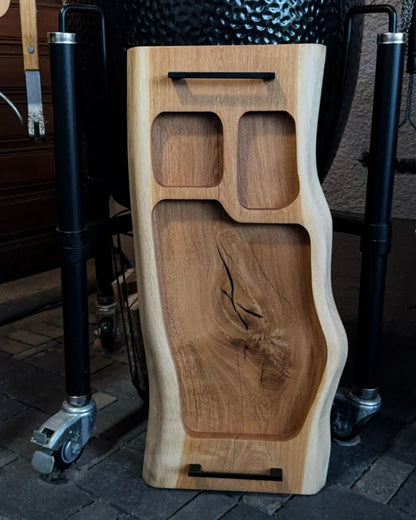 Pitmaster Board Wingline – Eiche | mit Schwarzgriffen | 70×30×4 cm