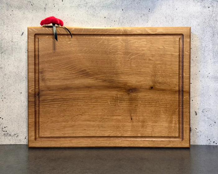 Eiche Schneidebrett 40 × 30 cm – mit oder ohne Saftrille, so wie du es brauchst