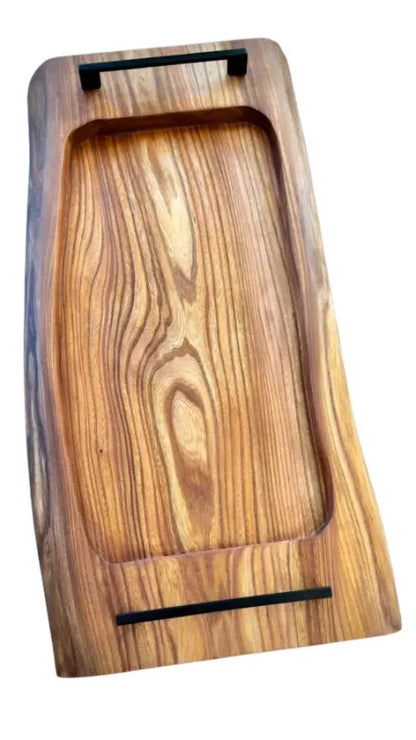 Holz Servierbrett XXL mit schwarzem Griff und natürlichem Holzmaserung für Grill & Gastro
